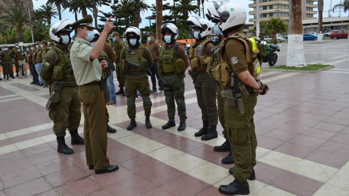 Ronda preventiva de Carabineros dejó a más de 800 detenidos en Chile