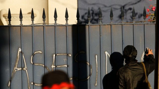“La Moneda chica” y un cuartel de la PDI resultaron vandalizados tras manifestación