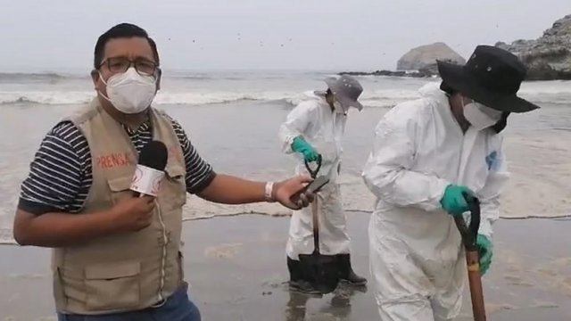 ¿Troleó a reportero? Trabajador pidió que se “legalice la marihuana” durante derrame de petróleo