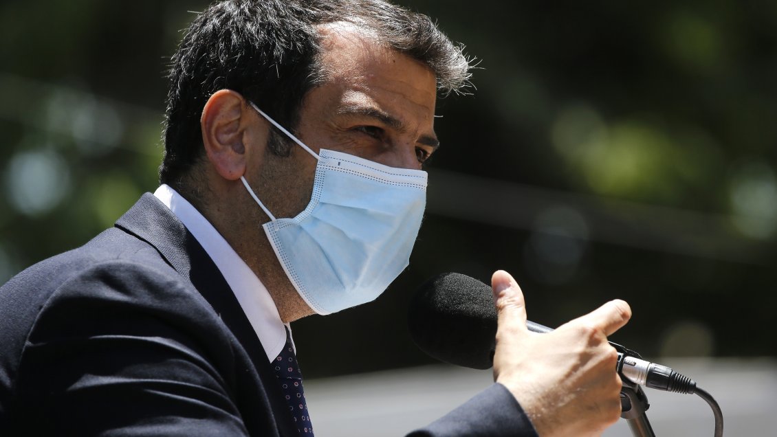 Gobierno defiende licitación del litio: “Ha sido abierta, transparente e informada”