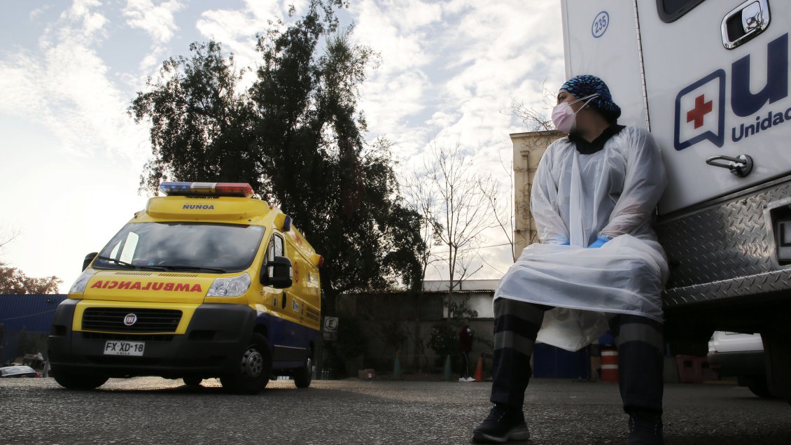 Con un panorama “algo mejor”, informe de la U. de Chile proyecta 35 mil contagios en próximas dos semanas