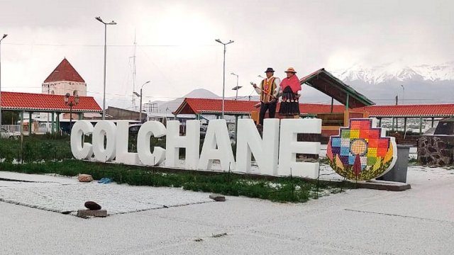 Intensa granizada afectó a Colchane y causó daños en su consultorio
