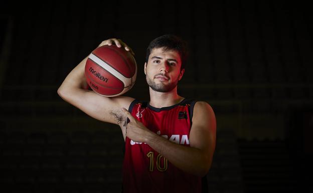 Germán Martínez pone al Palencia en el camino hacia la Liga Endesa