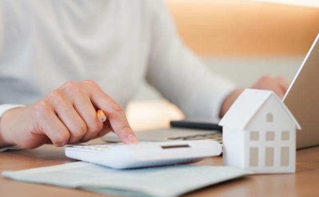 Así subirán las hipotecas variables por el incremento de los tipos de interés./Ideal