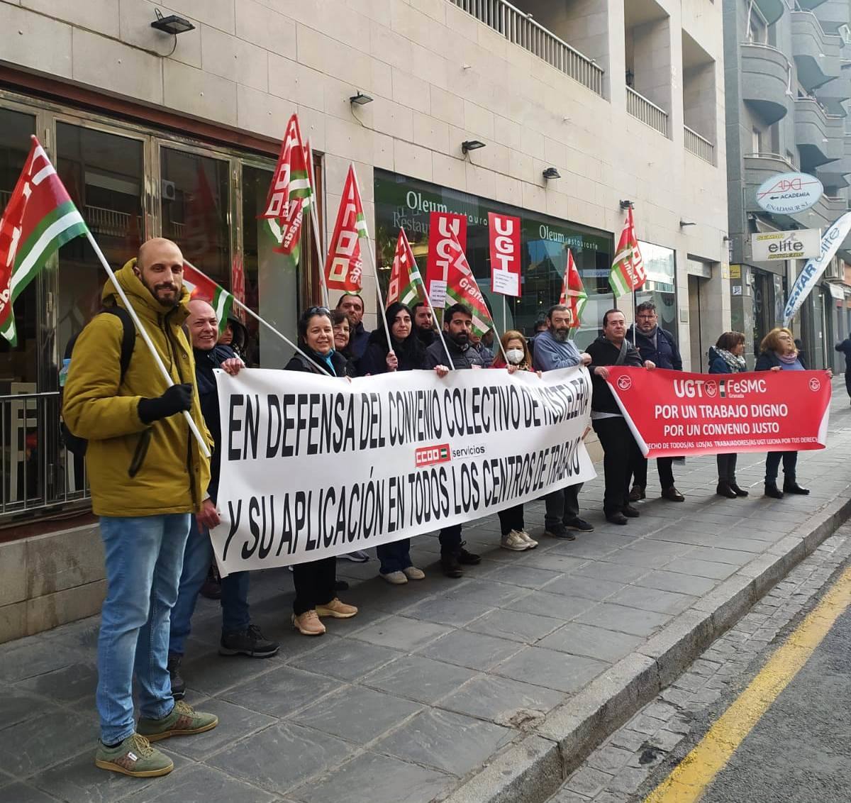 Amenaza de huelga en los trabajadores de la hostelería de Granada por el bloqueo del convenio