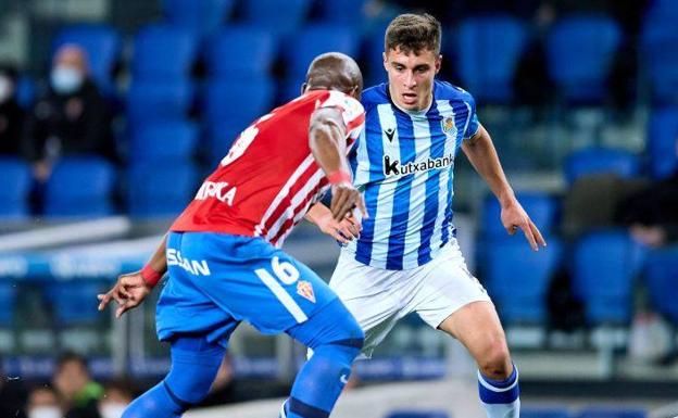 Jon Karrikaburu, en un partido con el filial de la Real Sociedad. /LALIGA