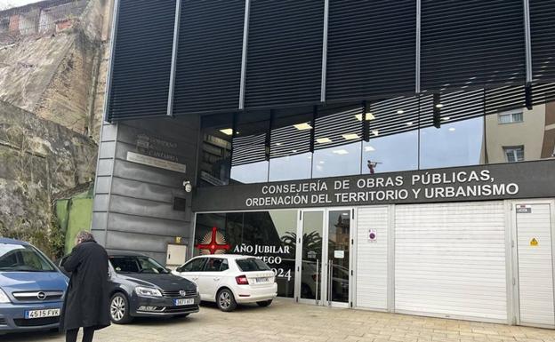 Ocho detenidos por supuestas irregularidades en la Consejería de Obras Públicas de Cantabria